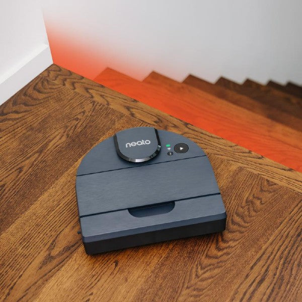 Neato D8 Intelligent Robot Vacuum with Laser Smart Navigation